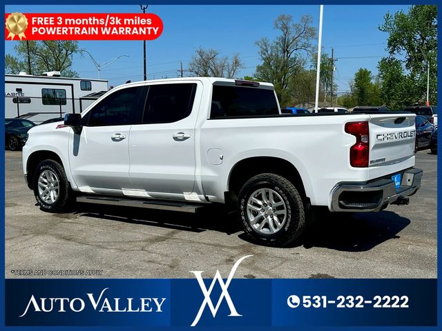 2019 Chevrolet Silverado 1500 Crew Cab LT Pickup 4D 5 3/4 ft - 23018697 - 4