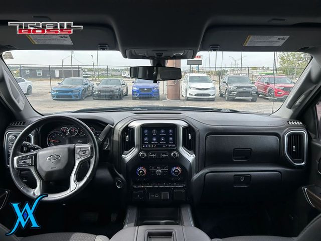 2019 Chevrolet Silverado 1500 Crew Cab LT Trail Boss Pickup 4D 5 3/4 ft - 23095500 - 30