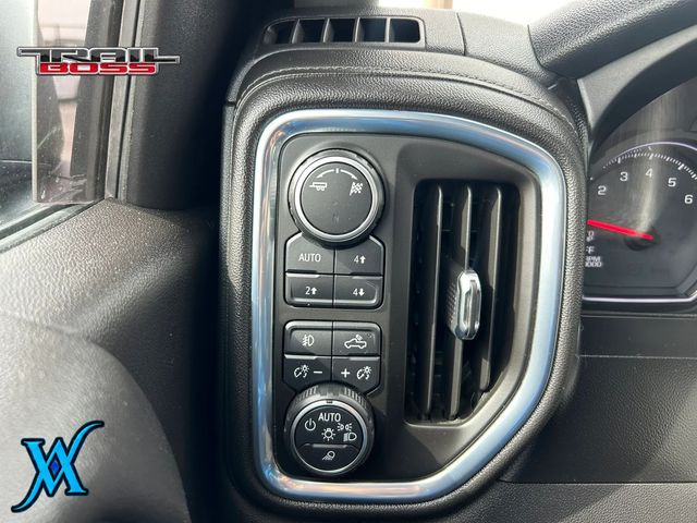 2019 Chevrolet Silverado 1500 Crew Cab LT Trail Boss Pickup 4D 5 3/4 ft - 23095500 - 37