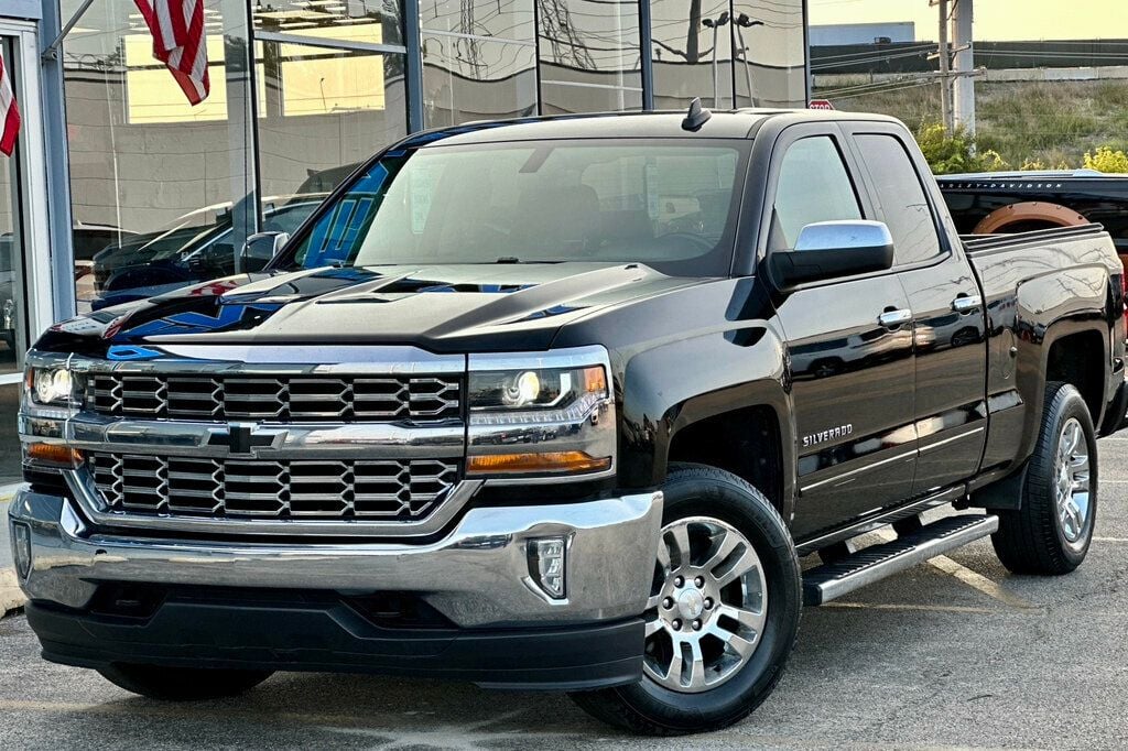 2019 Chevrolet Silverado 1500 LD 4WD Double Cab LT w/1LT - 22540087 - 36