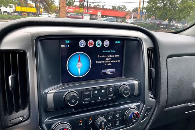 2019 Chevrolet Silverado 1500 LD 4WD Double Cab LT w/1LT - 23079289 - 26