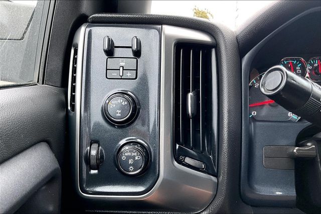 2019 Chevrolet Silverado 1500 LD 4WD Double Cab LT w/1LT - 23079289 - 28