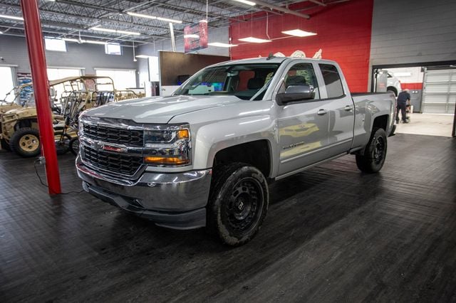 2019 Chevrolet Silverado 1500 LD 4WD Double Cab LT w/1LT - 22978516 - 1