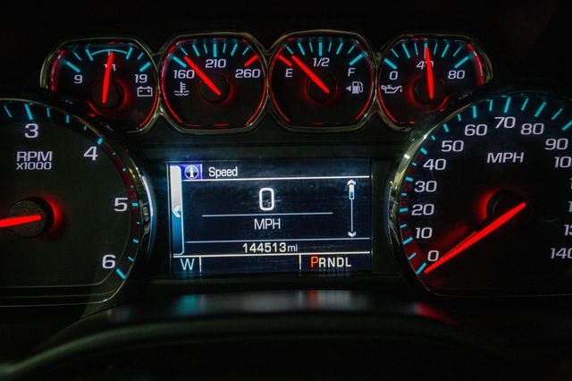 2019 Chevrolet Silverado 1500 LD 4WD Double Cab LT w/1LT - 22978516 - 4