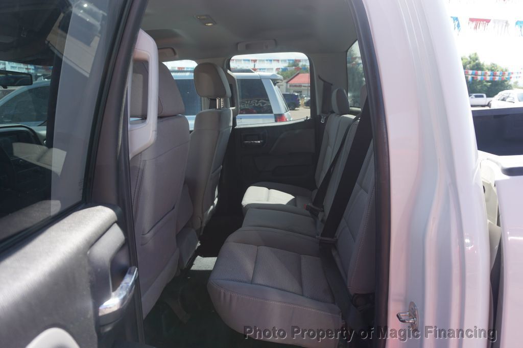 2019 Chevrolet Silverado 1500 LD 4WD Double Cab Work Truck - 22898227 - 4