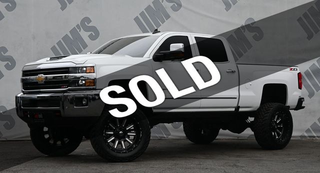 2019 Chevrolet Silverado 2500HD 22" FUEL Wheels 37" IRONMAN MT-X Tires FOX Shocks W/Reservoir  - 22900104 - 0