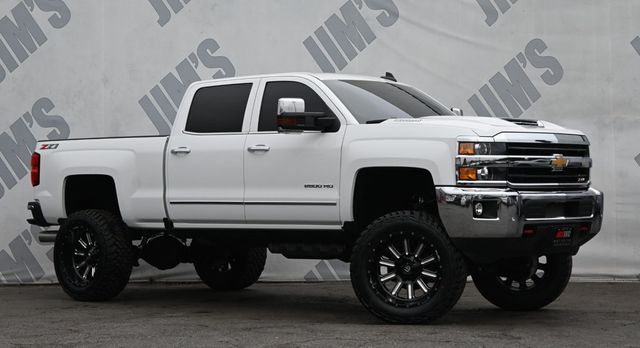2019 Chevrolet Silverado 2500HD 22" FUEL Wheels 37" IRONMAN MT-X Tires FOX Shocks W/Reservoir  - 22900104 - 2