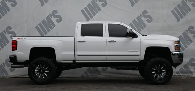 2019 Chevrolet Silverado 2500HD 22" FUEL Wheels 37" IRONMAN MT-X Tires FOX Shocks W/Reservoir  - 22900104 - 3