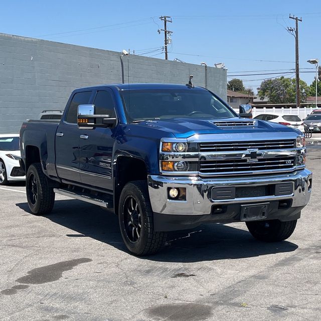 2019 Chevrolet Silverado 2500HD 2WD Crew Cab 167.7" LTZ - 23030180 - 3