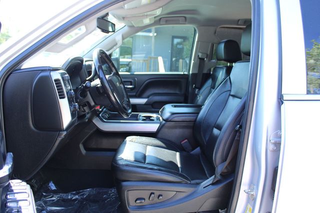 2019 Chevrolet Silverado 2500HD 4WD Crew Cab 153.7" LTZ - 22997961 - 12