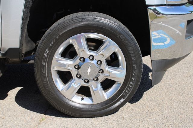 2019 Chevrolet Silverado 2500HD 4WD Crew Cab 153.7" LTZ - 22997961 - 37
