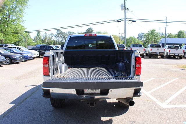 2019 Chevrolet Silverado 2500HD 4WD Crew Cab 153.7" LTZ - 22997961 - 8