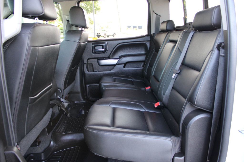 2019 Chevrolet Silverado 2500HD 4WD Crew Cab 153.7" LTZ - 23052255 - 11