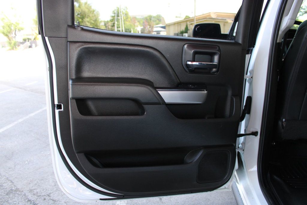 2019 Chevrolet Silverado 2500HD 4WD Crew Cab 153.7" LTZ - 23052255 - 12