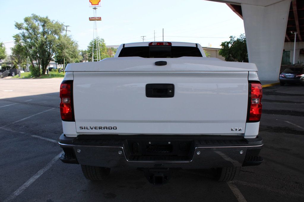 2019 Chevrolet Silverado 2500HD 4WD Crew Cab 153.7" LTZ - 23052255 - 6