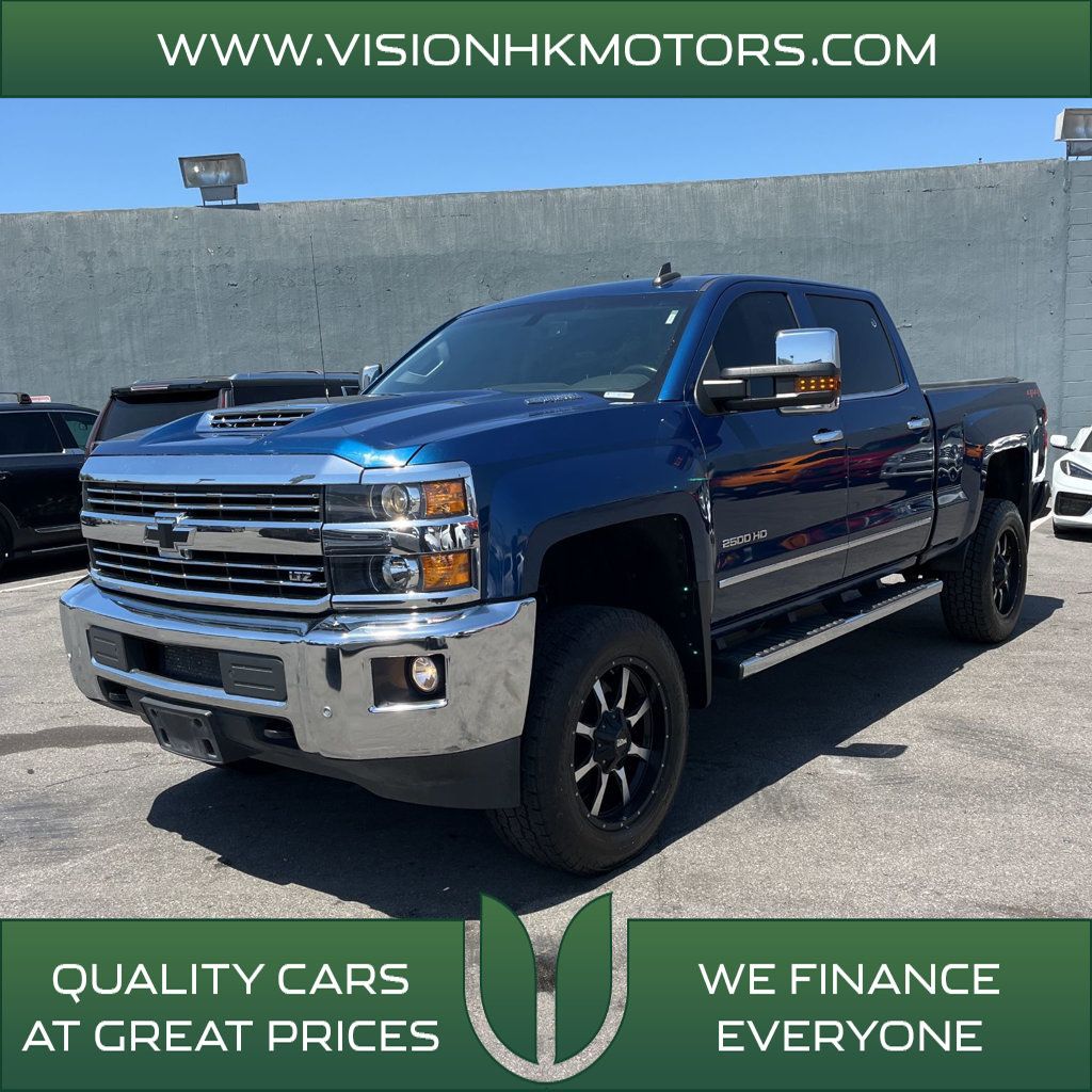 2019 Chevrolet Silverado 2500HD 4WD Crew Cab 167.7" LTZ - 23030180 | Video 1