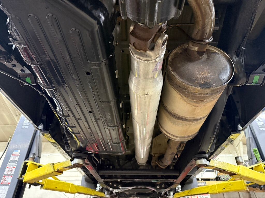 2019 Chevrolet Silverado 2500HD Chevy 2500 HD Double Cab Long Bed 4x4 6.0L  - 22992311 - 18