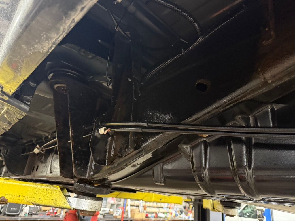 2019 Chevrolet Silverado 2500HD Chevy 2500 HD Double Cab Long Bed 4x4 6.0L  - 22992311 - 19