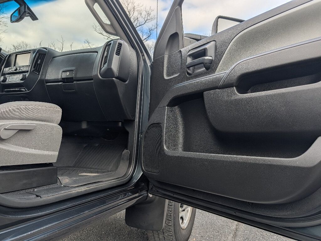 2019 Chevrolet Silverado 2500HD Chevy 2500 HD Double Cab Long Bed 4x4 6.0L  - 22992311 - 32