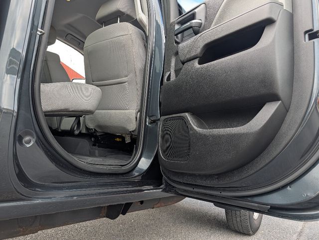 2019 Chevrolet Silverado 2500HD Chevy 2500 HD Double Cab Long Bed 4x4 6.0L  - 22992311 - 34