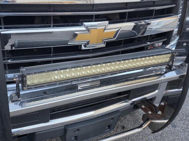 2019 Chevrolet Silverado 2500HD LTZ - 22973481 - 23