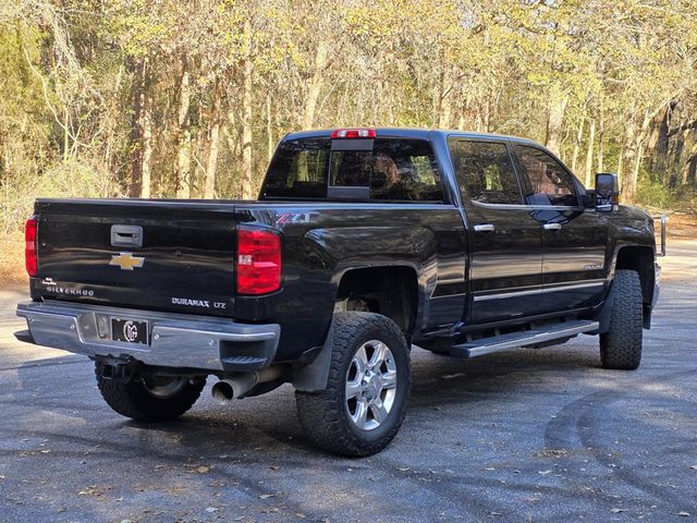 2019 Chevrolet Silverado 2500HD LTZ - 22973481 - 4