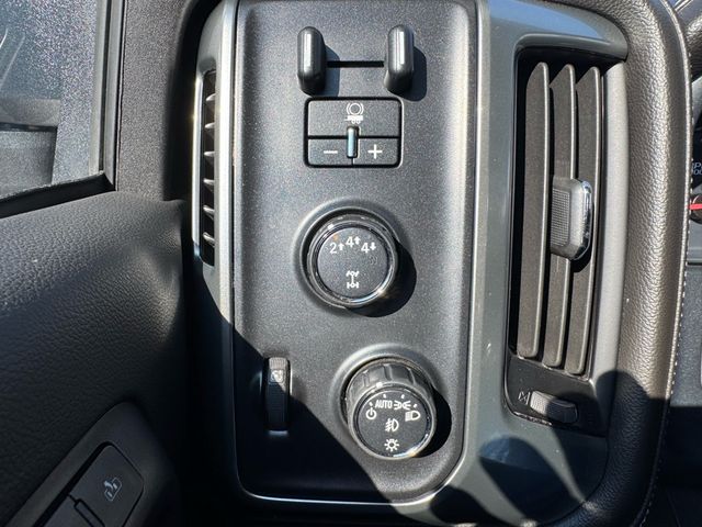 2019 Chevrolet Silverado 2500HD LTZ - 23088929 - 17