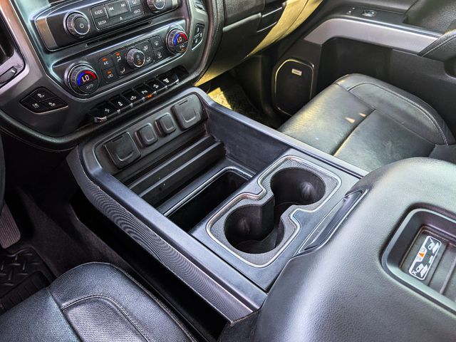 2019 Chevrolet Silverado 2500HD LTZ - 23026719 - 21