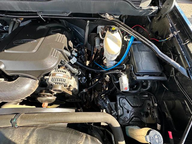 2019 Chevrolet Silverado 2500HD LTZ 4x4 4dr Crew Cab LB - 22952535 - 29