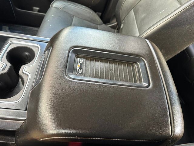 2019 Chevrolet Silverado 2500HD LTZ 4x4 4dr Crew Cab LB - 22952535 - 40