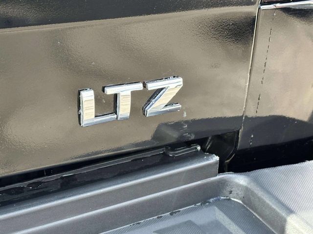 2019 Chevrolet Silverado 2500HD LTZ 4x4 4dr Crew Cab LB - 22952535 - 5