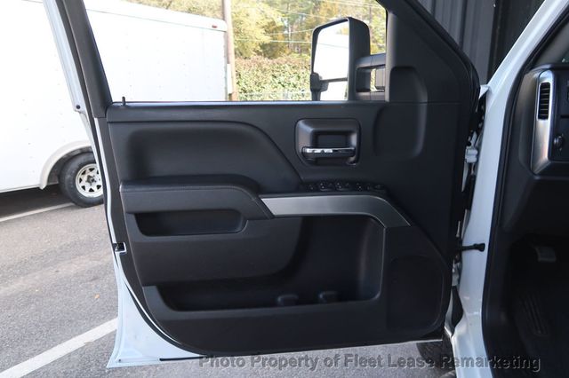 2019 Chevrolet Silverado 2500HD Silverado 2500 2WD Dbl Cab Utility Ladder Rack - 22994089 - 12