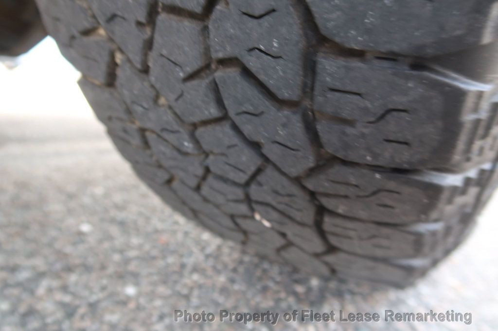 2019 Chevrolet Silverado 2500HD Silverado 2500 2WD Dbl Cab Utility Ladder Rack - 22994089 - 38