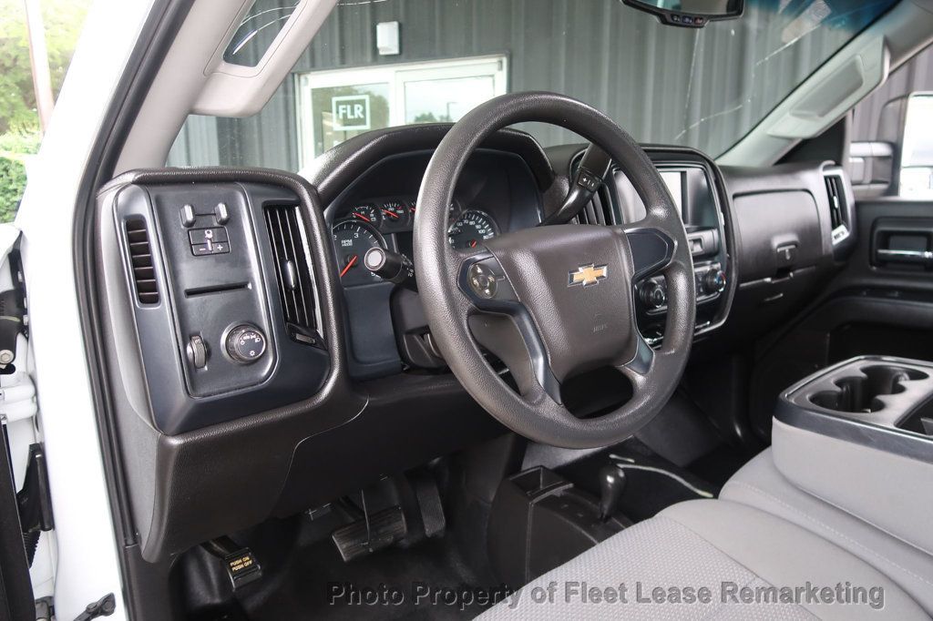 2019 Chevrolet Silverado 2500HD Silverado 2500HD 4WD Crew Cab LWB DIESEL - 23058056 - 9