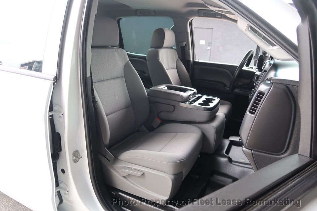 2019 Chevrolet Silverado 2500HD Silverado 2500HD 4WD Crew Cab LWB DIESEL - 23058056 - 22