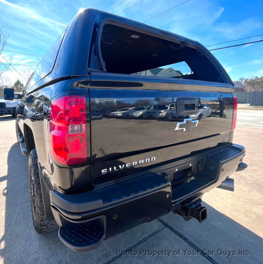 2019 Chevrolet Silverado 2500HD Z71 Midnight Edition 4WD Crew Cab w/ Sunroof - 22300817 - 18