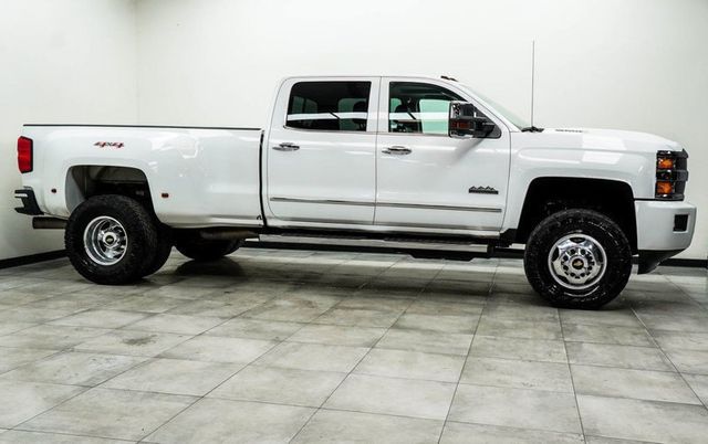 2019 Chevrolet Silverado 3500HD 4WD Crew Cab 167.7" High Country - 22960857 - 7