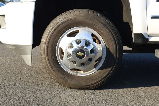 2019 Chevrolet Silverado 3500HD 4WD Crew Cab 167.7'' High Country w/ Duramax Plus Pkg & Sunroof - 22927655 - 8