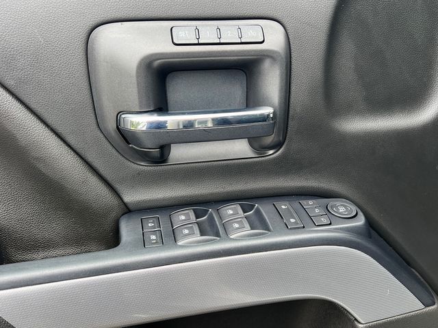 2019 Chevrolet Silverado 3500HD 4WD Crew Cab 167.7" LTZ - 23086740 - 10