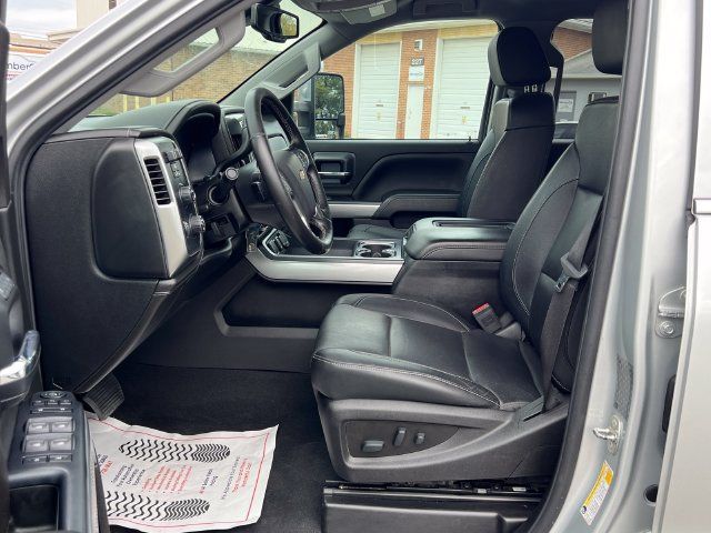 2019 Chevrolet Silverado 3500HD 4WD Crew Cab 167.7" LTZ - 23086740 - 12
