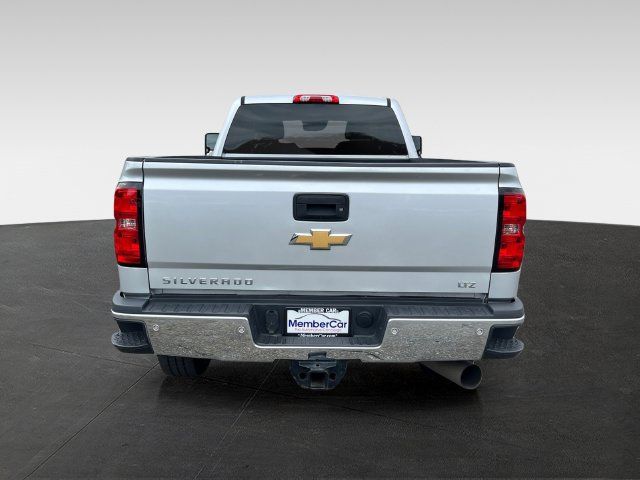 2019 Chevrolet Silverado 3500HD 4WD Crew Cab 167.7" LTZ - 23086740 - 3