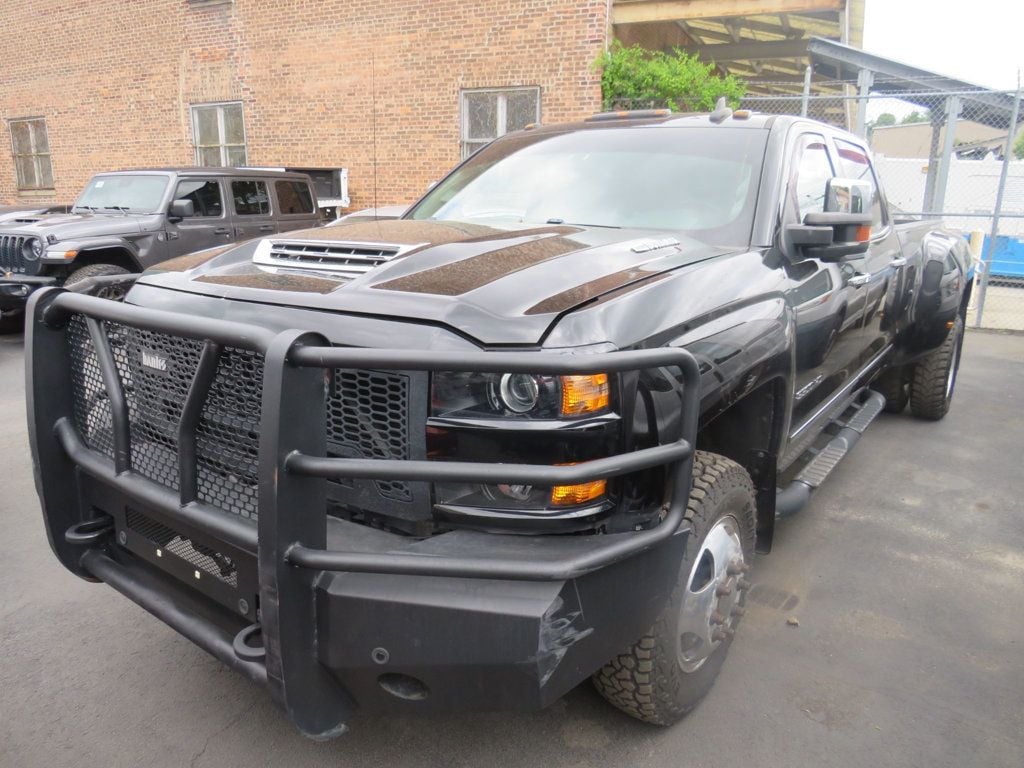 2019 Chevrolet Silverado 3500HD 4WD Crew Cab 167.7" LTZ(Clear Title) - 23028002 | Video 1