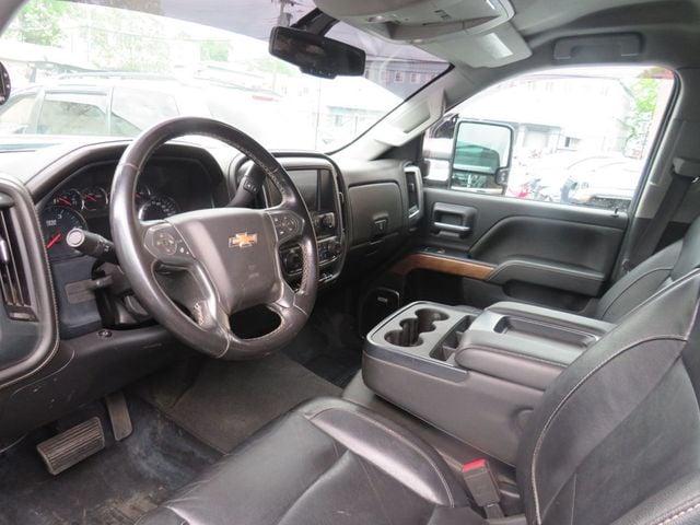 2019 Chevrolet Silverado 3500HD 4WD Crew Cab 167.7" LTZ(Clear Title) - 23028002 - 6
