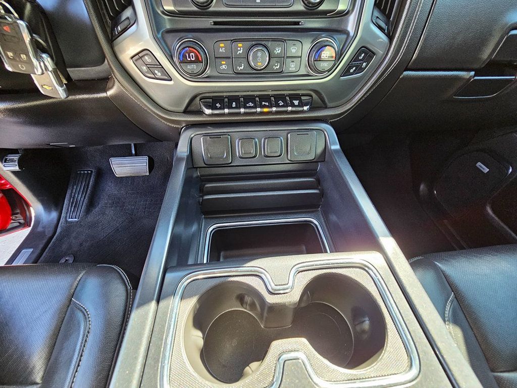 2019 Chevrolet Silverado 3500HD LTZ W/NAVIGATION - 22380938 - 19