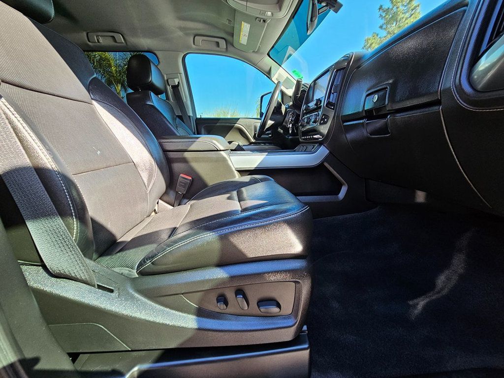 2019 Chevrolet Silverado 3500HD LTZ W/NAVIGATION - 22380938 - 28