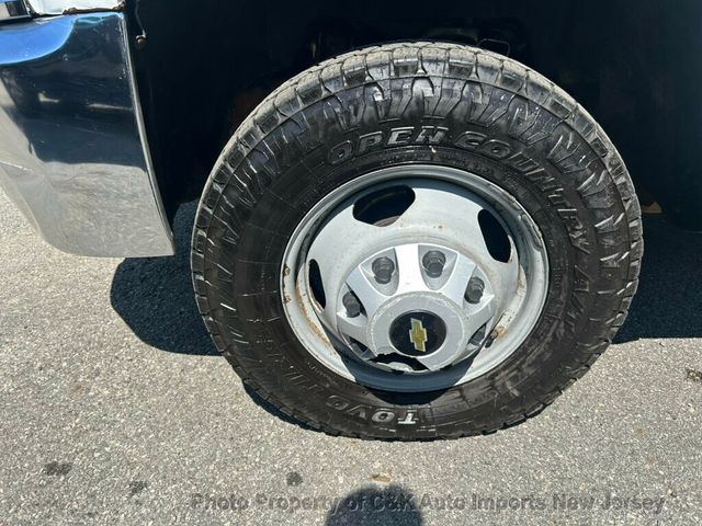 2019 Chevrolet Silverado 3500HD CC 4WD Crew Cab,UTILITY BODY,DURAMAX 6.6L TURBO-DIESEL, - 23039971 - 21
