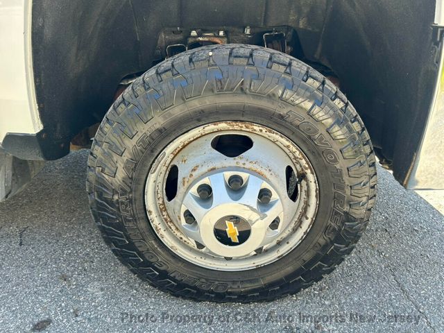 2019 Chevrolet Silverado 3500HD CC 4WD Crew Cab,UTILITY BODY,DURAMAX 6.6L TURBO-DIESEL, - 23039971 - 22