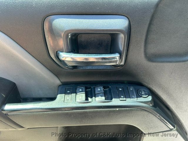 2019 Chevrolet Silverado 3500HD CC 4WD Crew Cab,UTILITY BODY,DURAMAX 6.6L TURBO-DIESEL, - 23039971 - 28