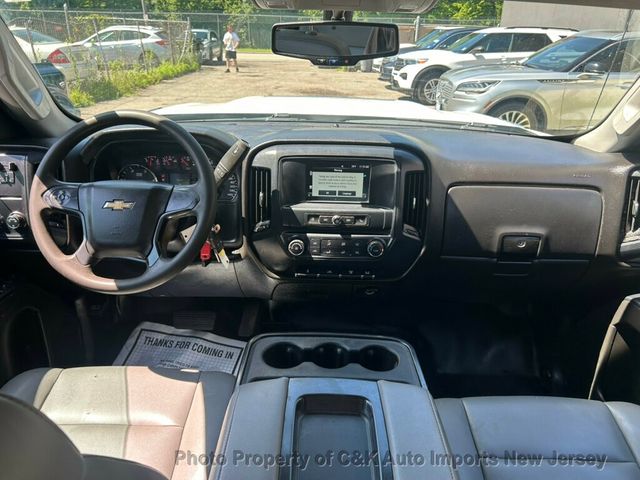 2019 Chevrolet Silverado 3500HD CC 4WD Crew Cab,UTILITY BODY,DURAMAX 6.6L TURBO-DIESEL, - 23039971 - 38