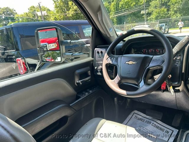 2019 Chevrolet Silverado 3500HD CC 4WD Crew Cab,UTILITY BODY,DURAMAX 6.6L TURBO-DIESEL, - 23039971 - 39